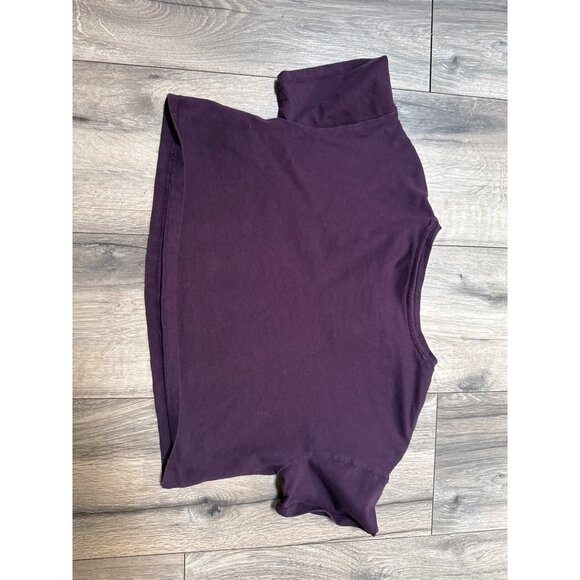 Old Navy Purple Cropped T-Shirt With Floral Peace Sign Graphic Size L (10-12) - Picture 6 of 6